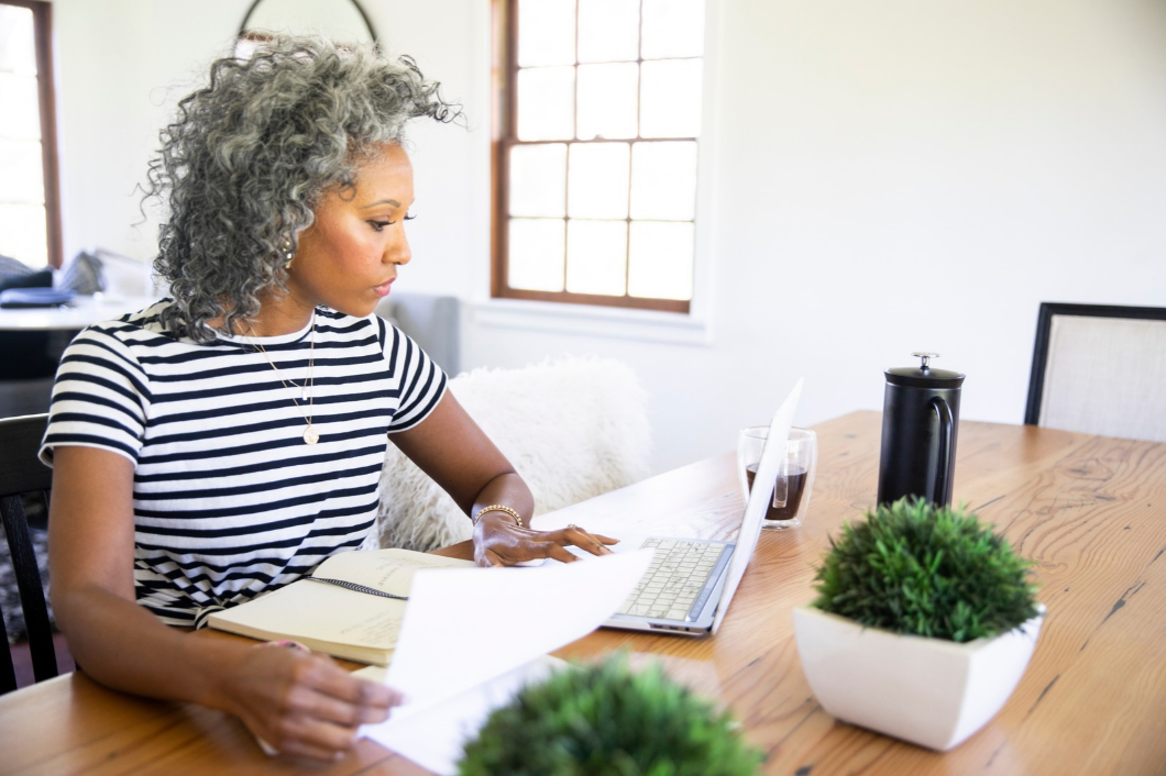 Perimenopause Symptoms Keep Changing Every Month, and What Should You Look for in a Menopause Supplement?
